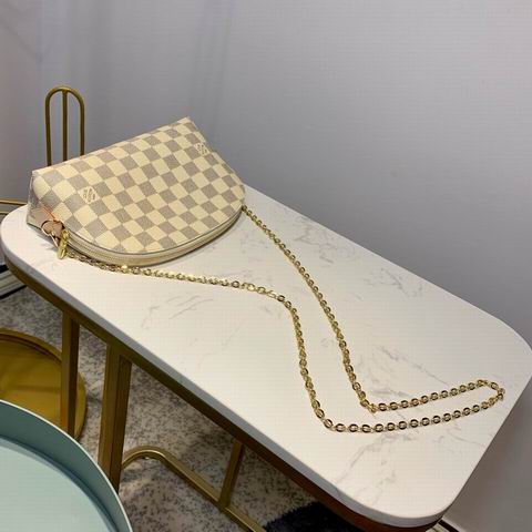 Louis Vuitton Beauty Bag ID:20230215-50